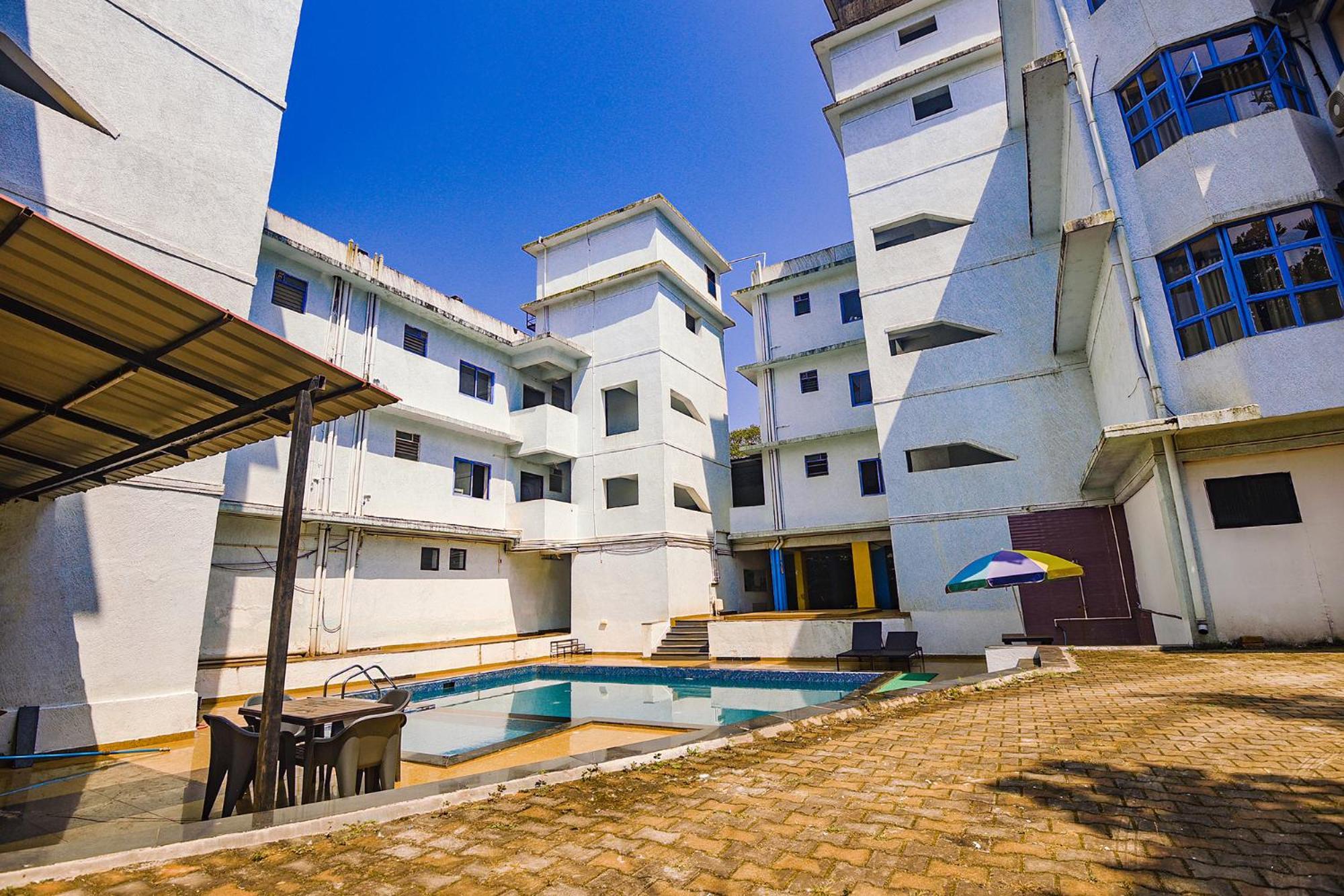 Collection O Aqualura Verem Rd Exterior photo